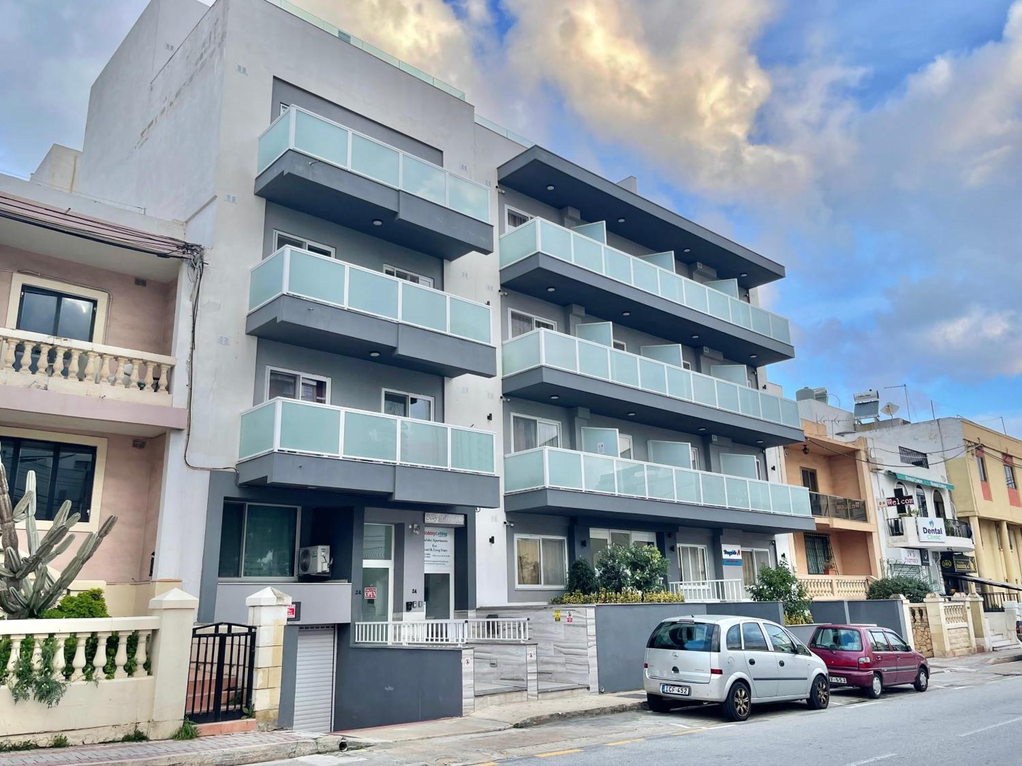 Bayside A Apartments Saint Julian's エクステリア 写真